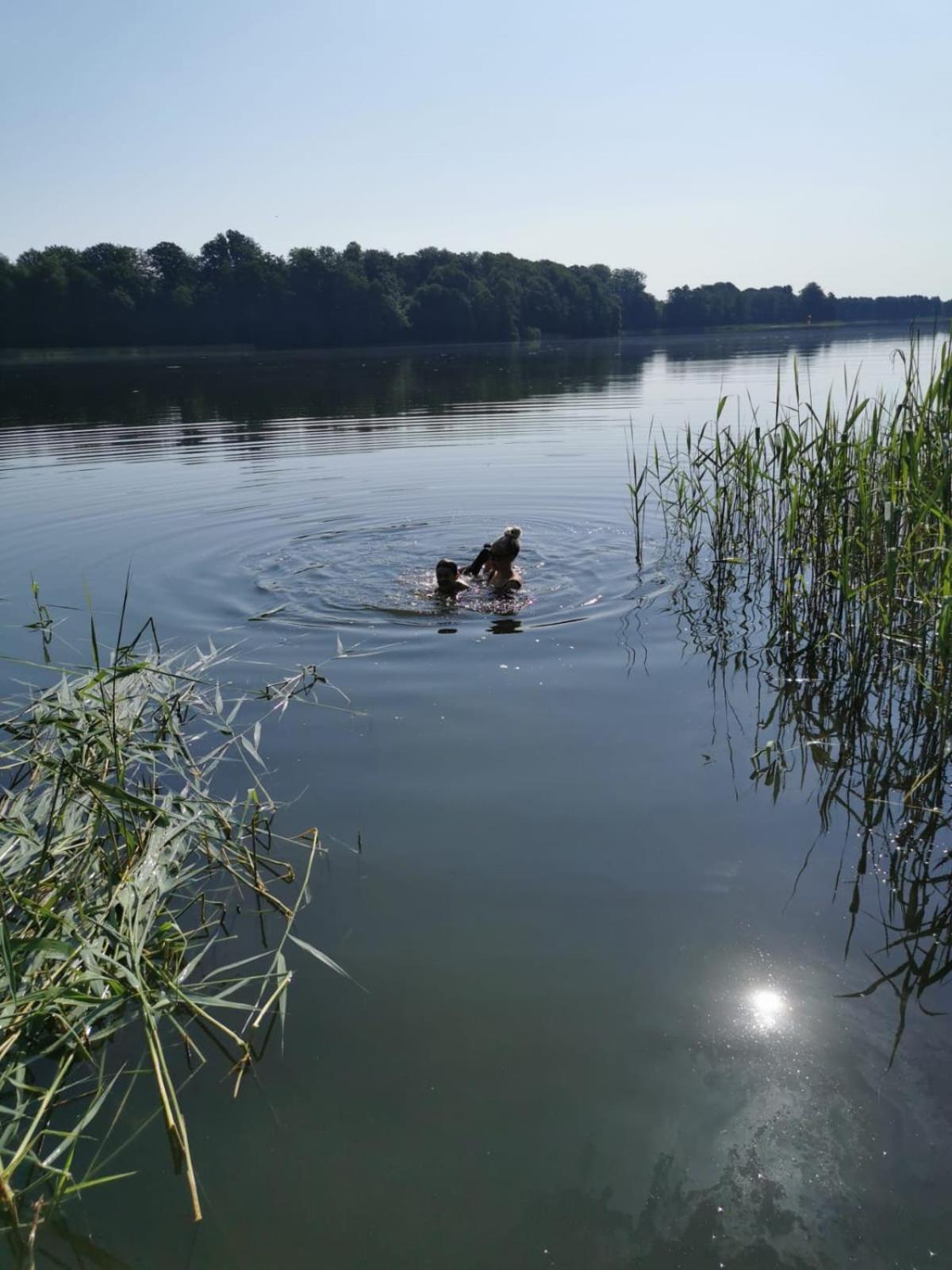 Domek Nad Jeziorem Koszajny Kültér fotó